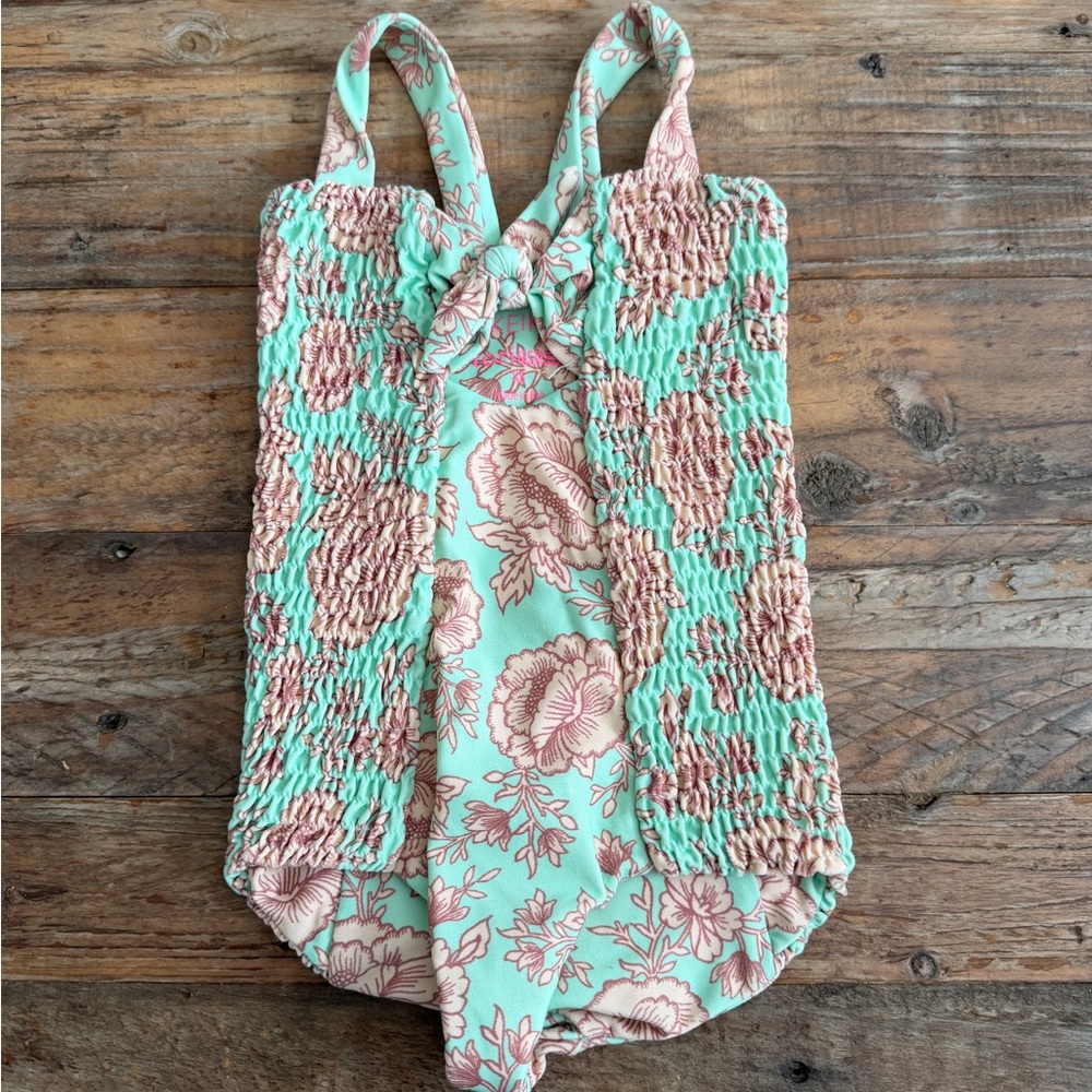 Tori Praver Keiki One Piece